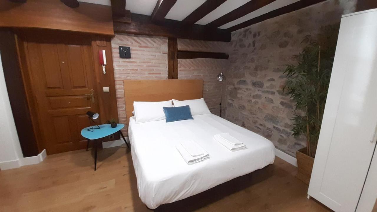 Luxury In Old Town Near Beach By Www,Sansebastianapartments,Es San Sebastian Buitenkant foto