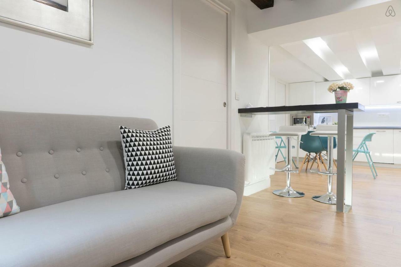 Luxury In Old Town Near Beach By Www,Sansebastianapartments,Es San Sebastian Buitenkant foto